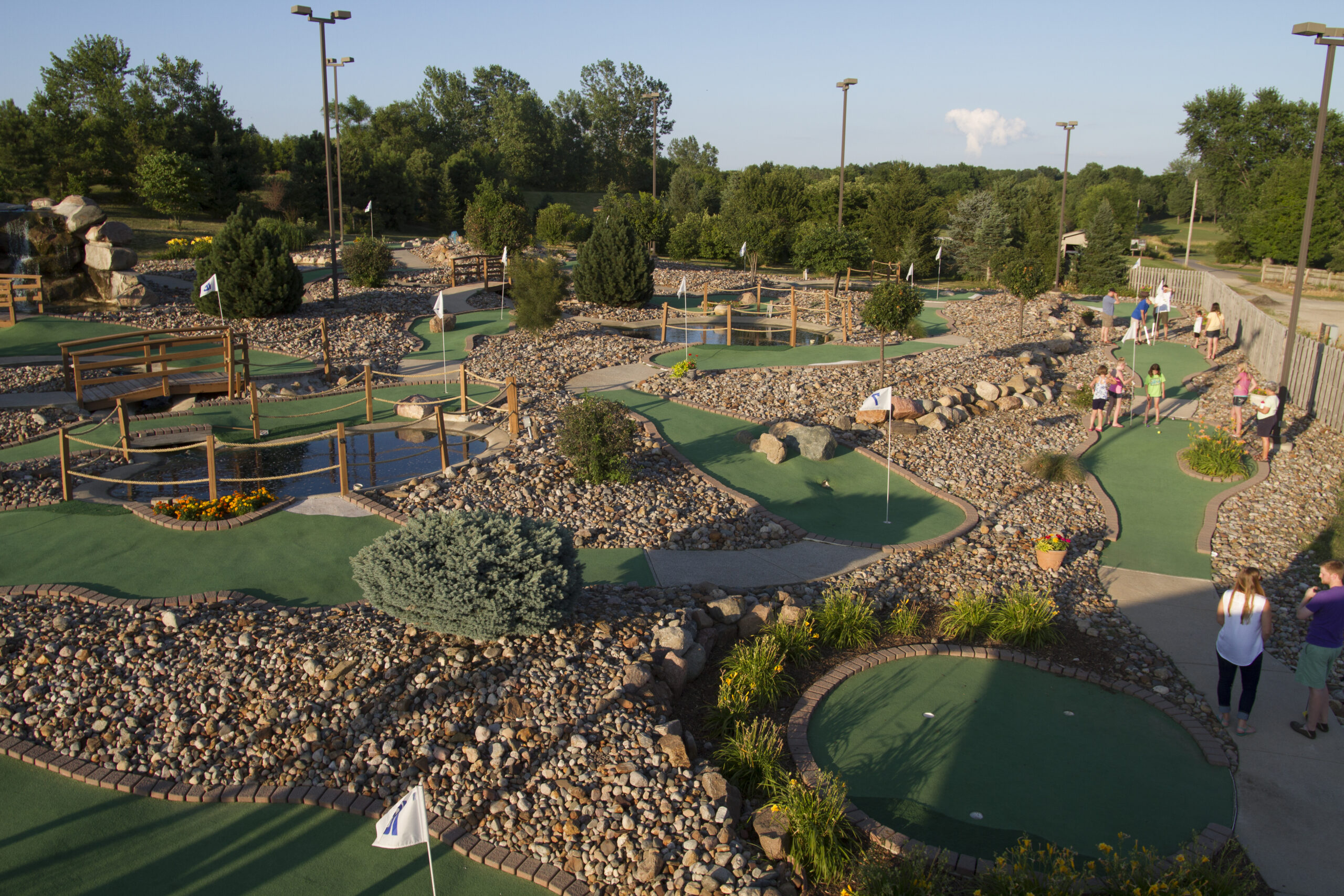 Miniature golf is a great memorable activity.